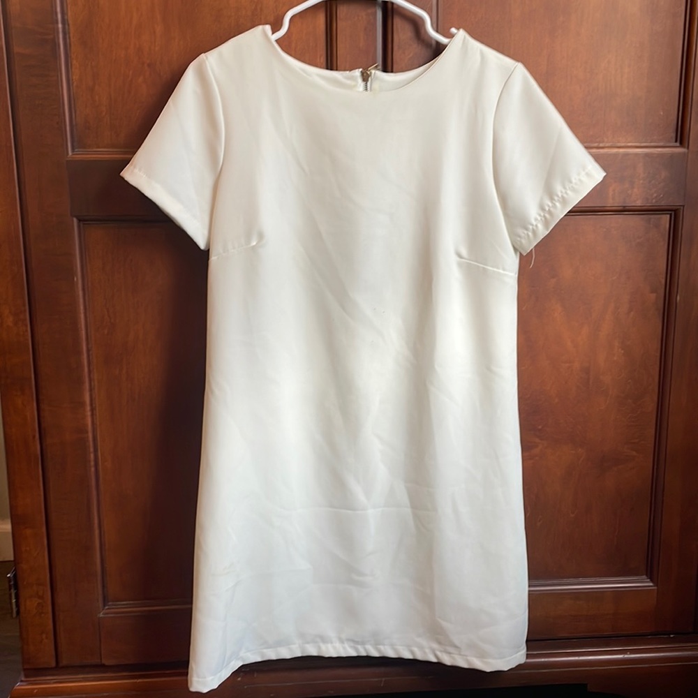 Lulus white shift dress. Size S